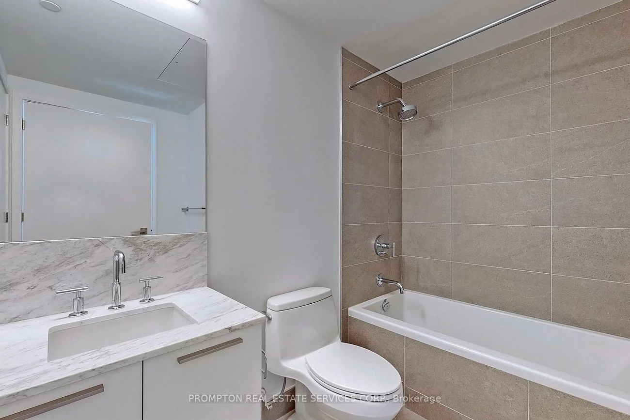 3, Gloucester, Church-Yonge Corridor, Toronto