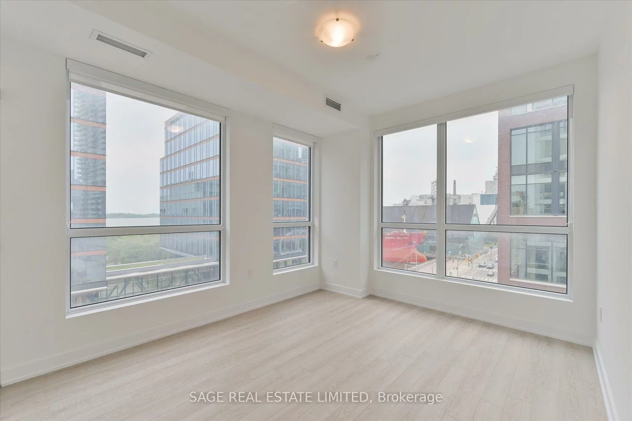 15, Richardson, Waterfront Communities C8, Toronto