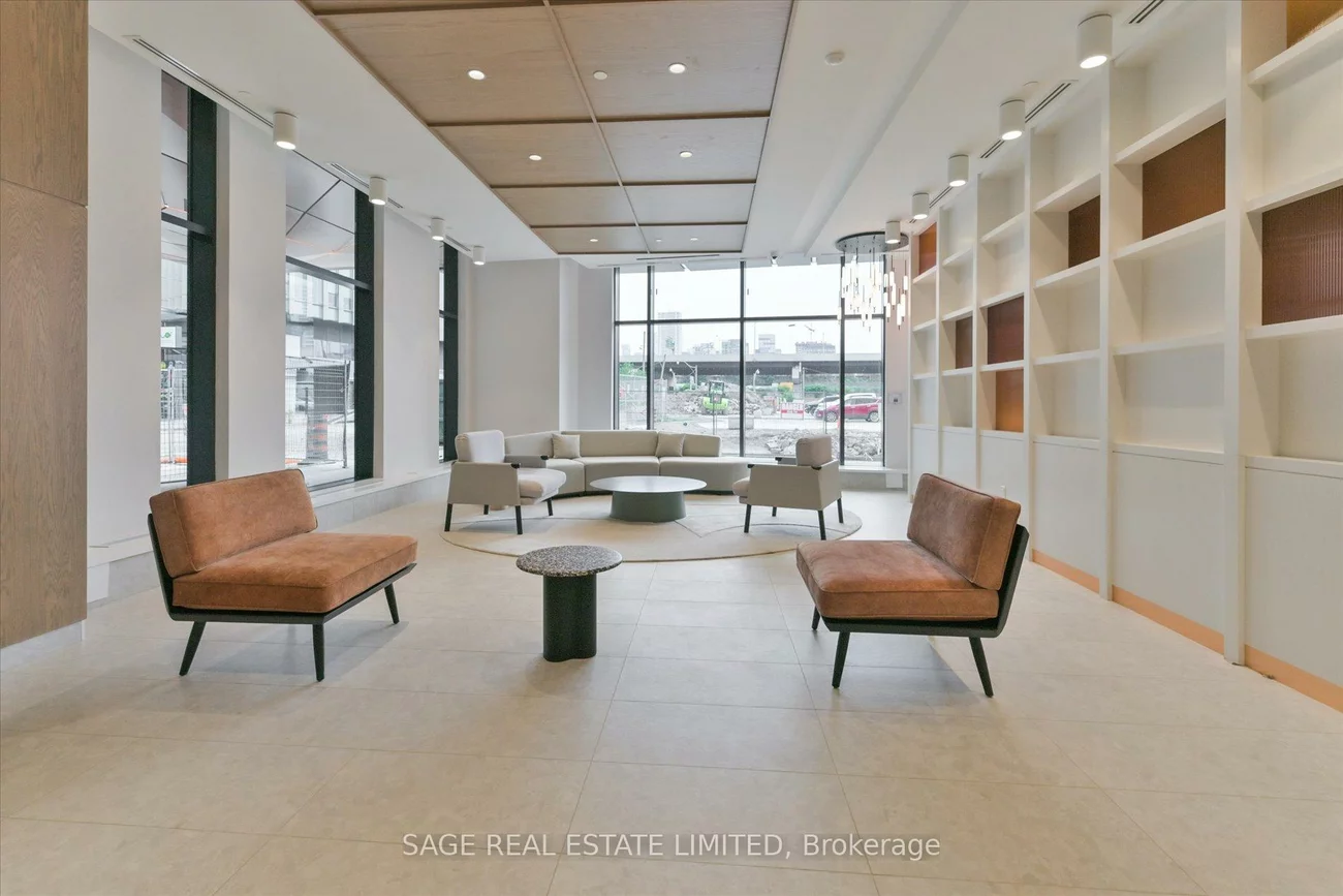 15, Richardson, Waterfront Communities C8, Toronto