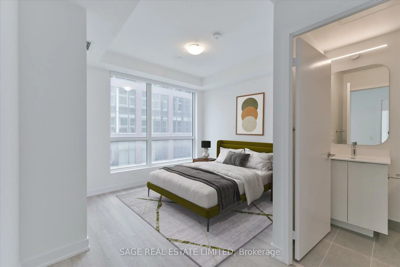 15, Richardson, Waterfront Communities C8, Toronto