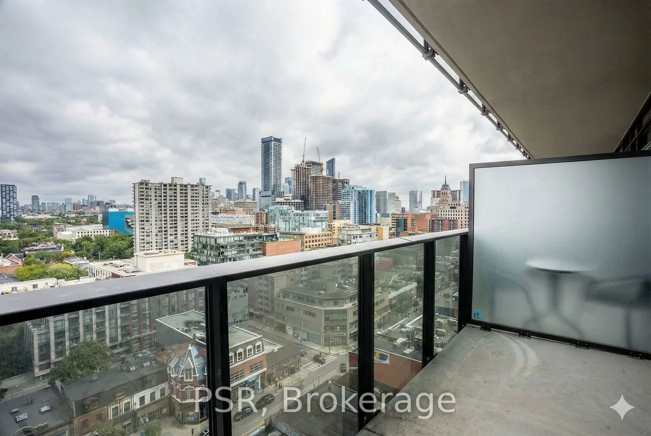 330, Richmond, Waterfront Communities C1, Toronto