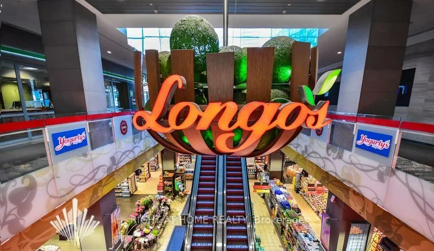 65, Bremner, Waterfront Communities C1, Toronto