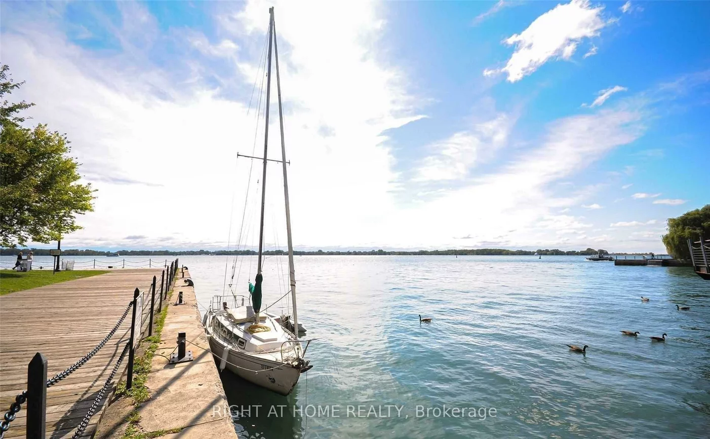 65, Bremner, Waterfront Communities C1, Toronto