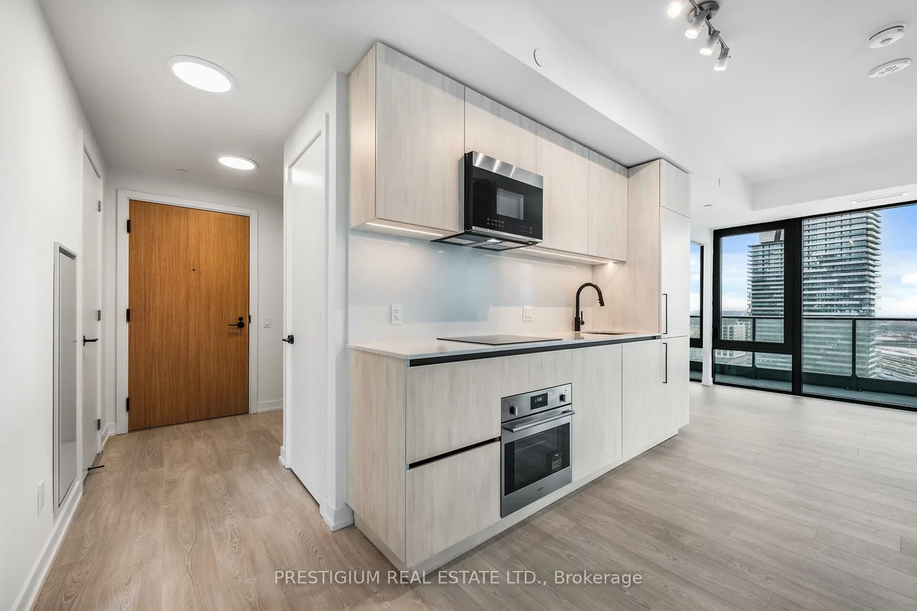 35, Parliament, Waterfront Communities C8, Toronto