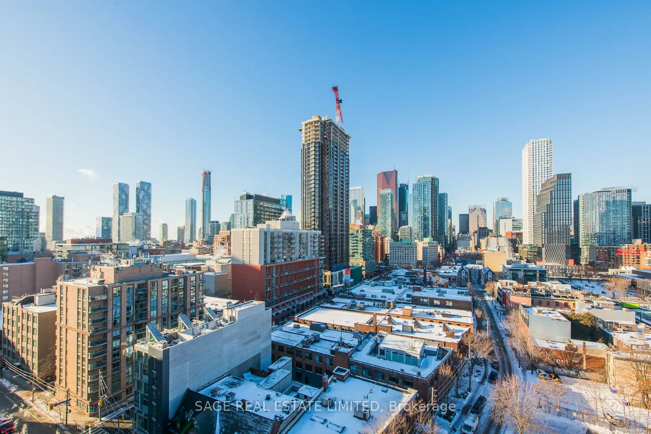 320, Richmond, Moss Park, Toronto