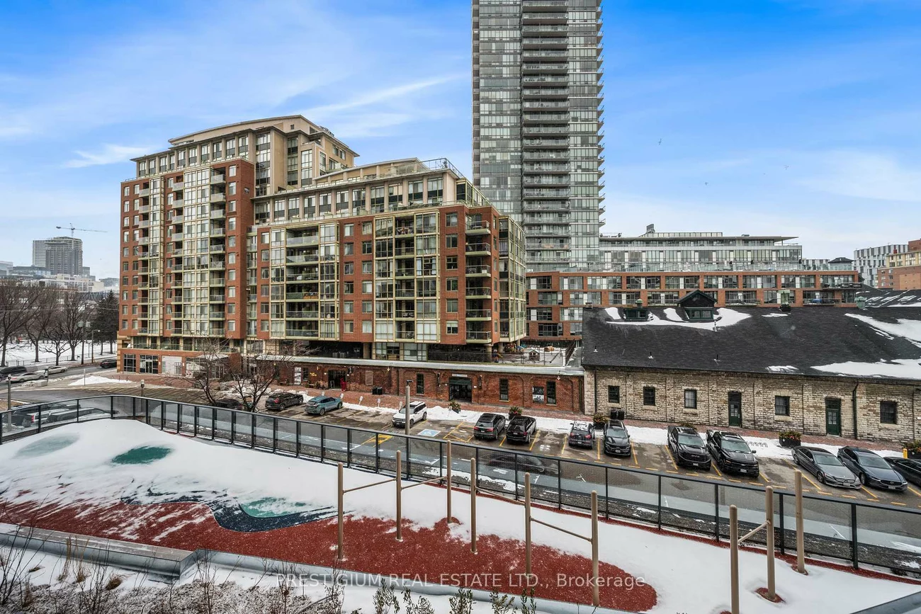 35, Parliament, Waterfront Communities C8, Toronto