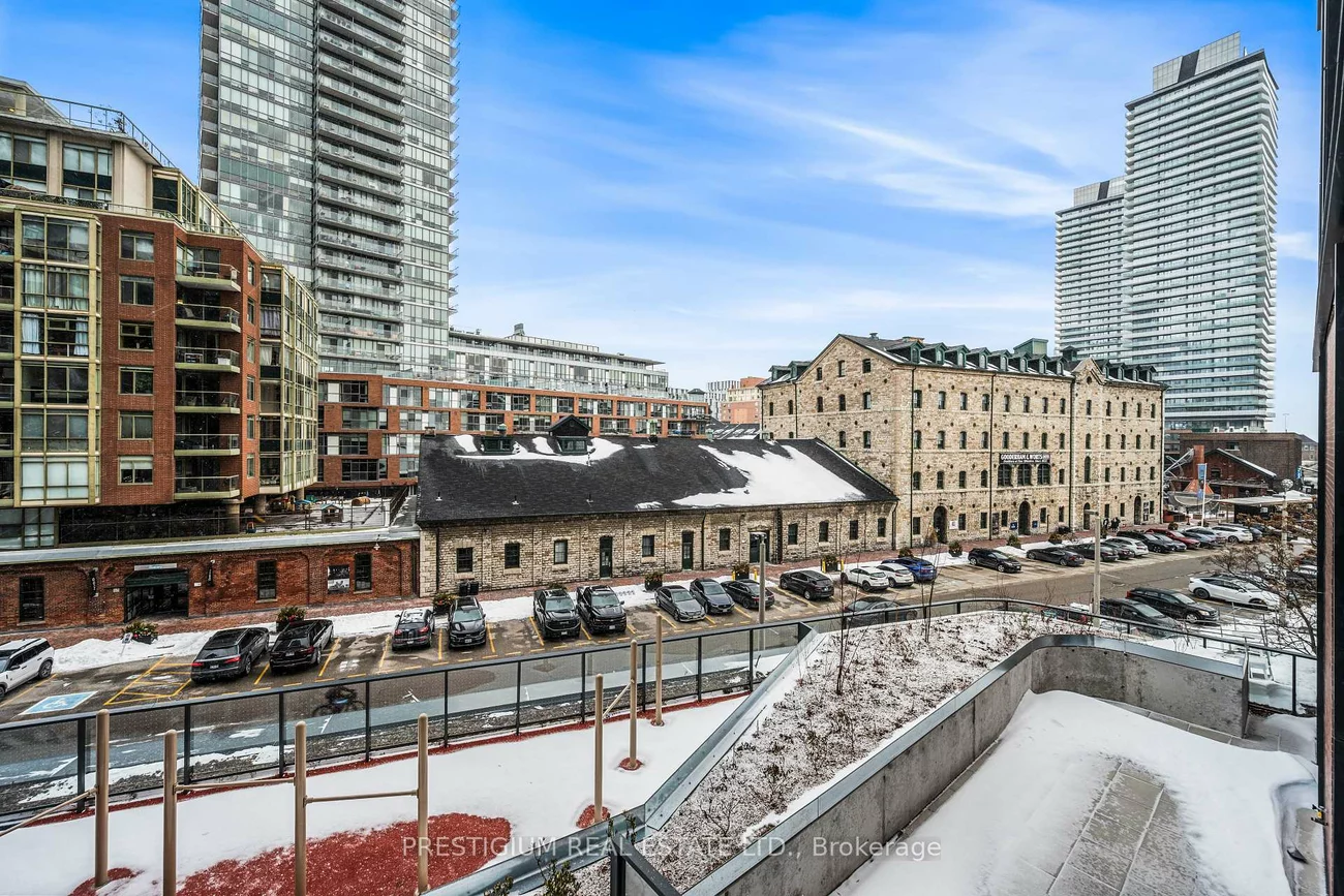 35, Parliament, Waterfront Communities C8, Toronto