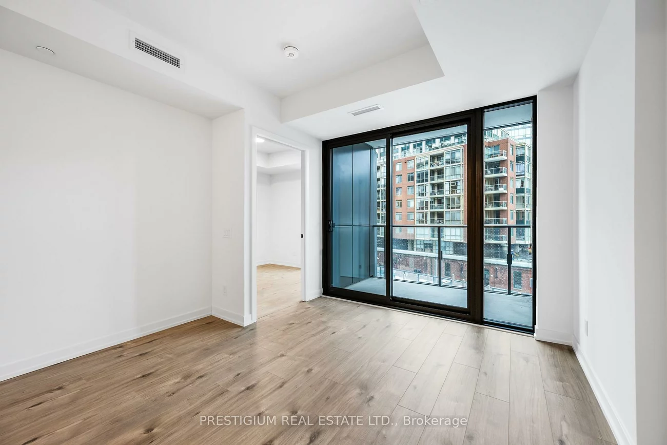 35, Parliament, Waterfront Communities C8, Toronto