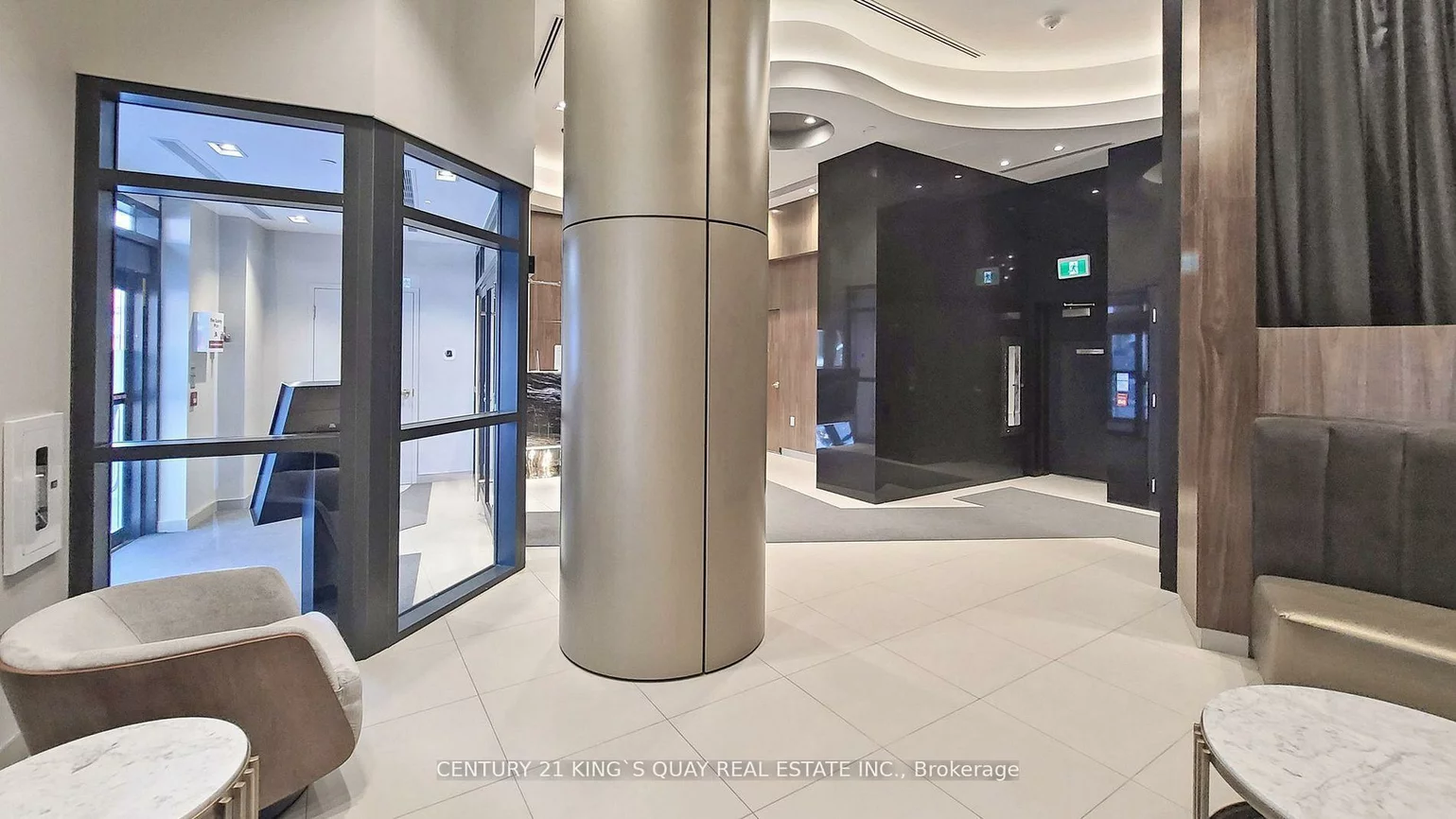 99, John, Waterfront Communities C1, Toronto