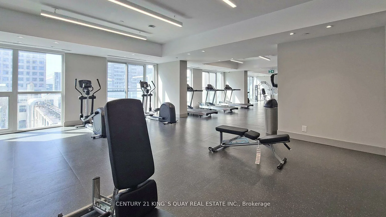 99, John, Waterfront Communities C1, Toronto