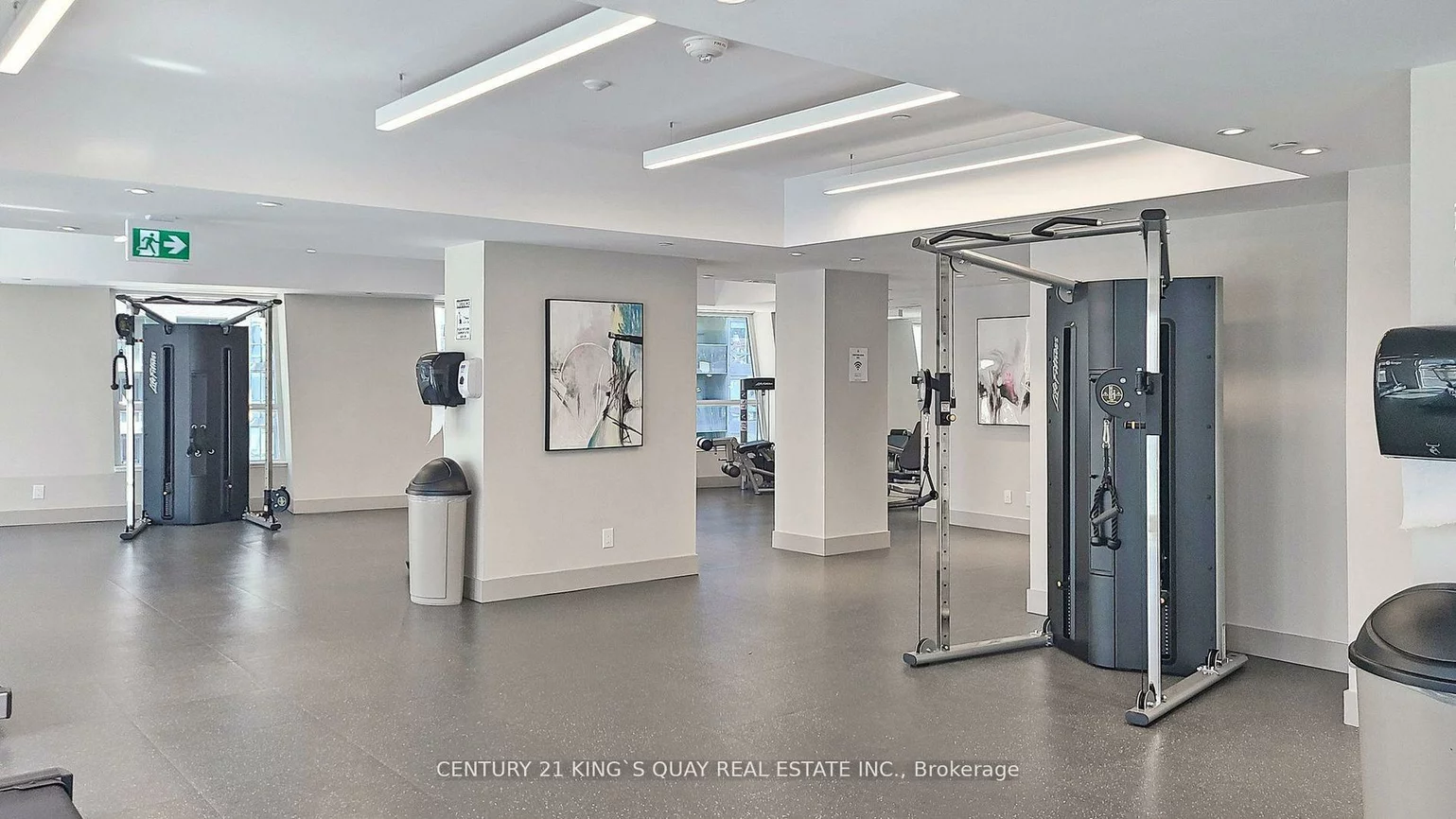 99, John, Waterfront Communities C1, Toronto