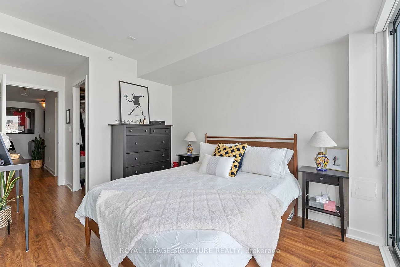 205, Manning, Trinity-Bellwoods, Toronto