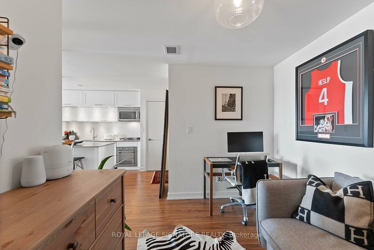 205, Manning, Trinity-Bellwoods, Toronto