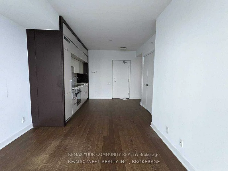 15, Grenville, Bay Street Corridor, Toronto