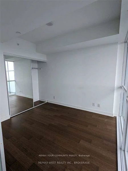 15, Grenville, Bay Street Corridor, Toronto