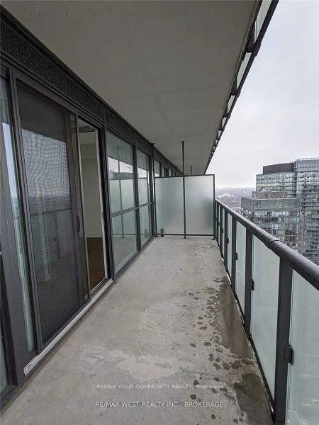 15, Grenville, Bay Street Corridor, Toronto