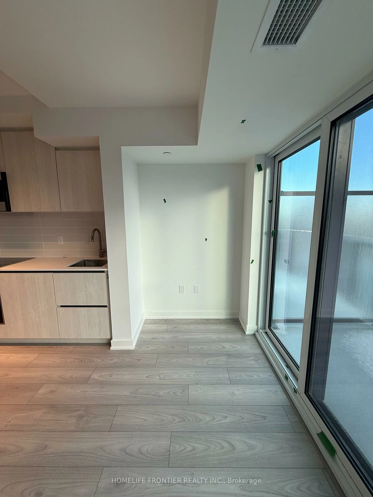 120, Broadway, Mount Pleasant West, Toronto