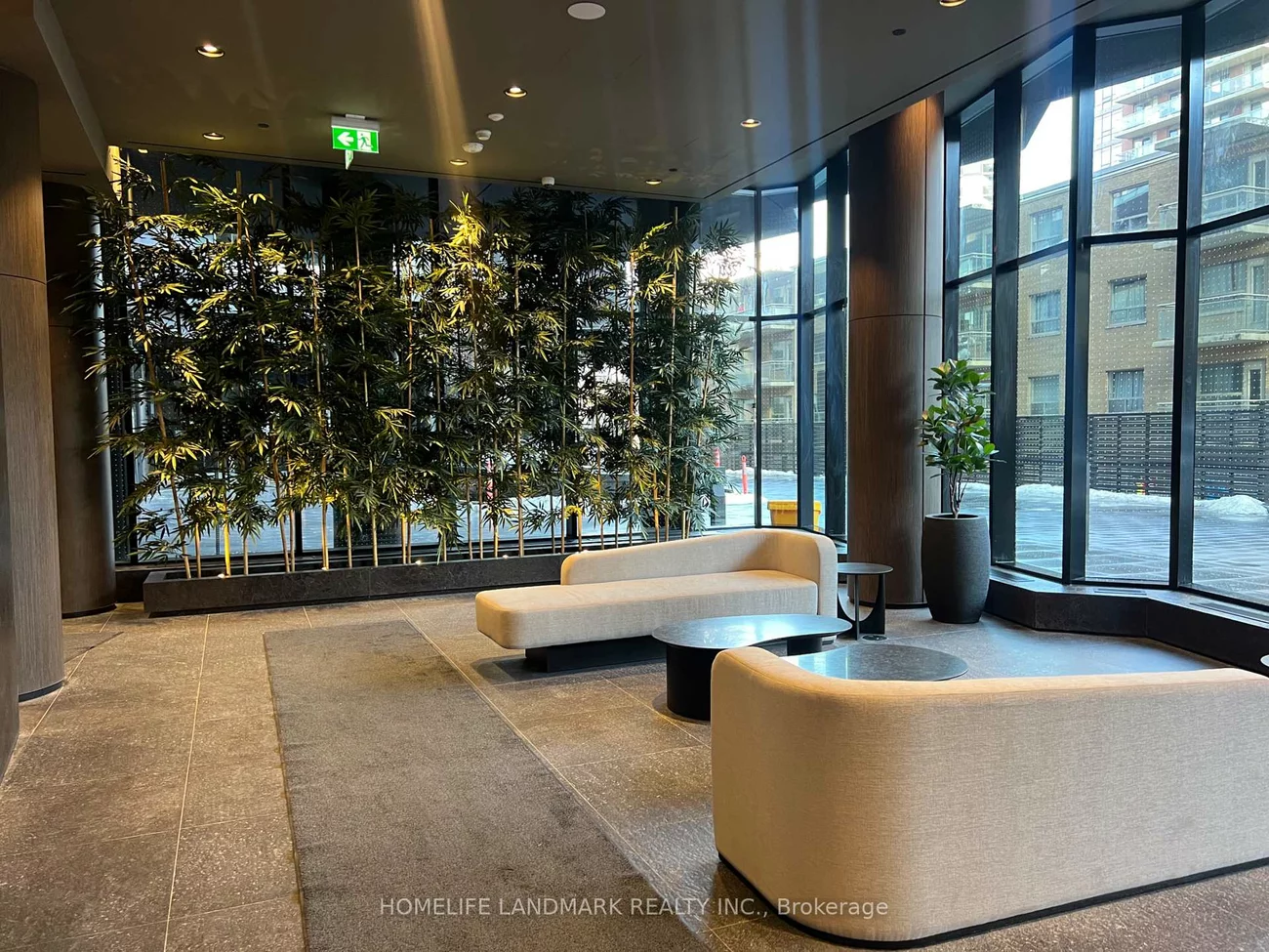 110, broadway, Mount Pleasant West, Toronto