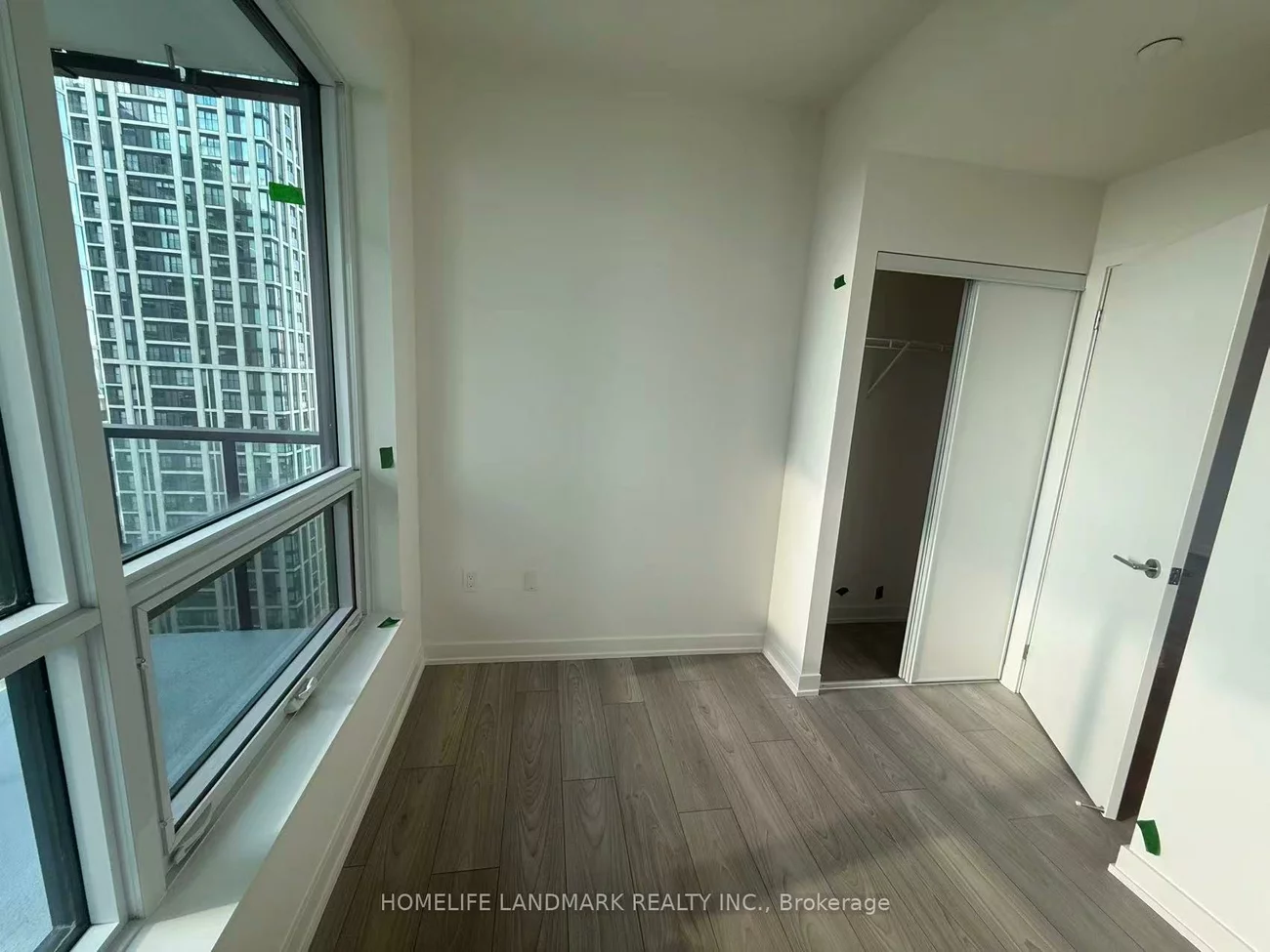 110, broadway, Mount Pleasant West, Toronto