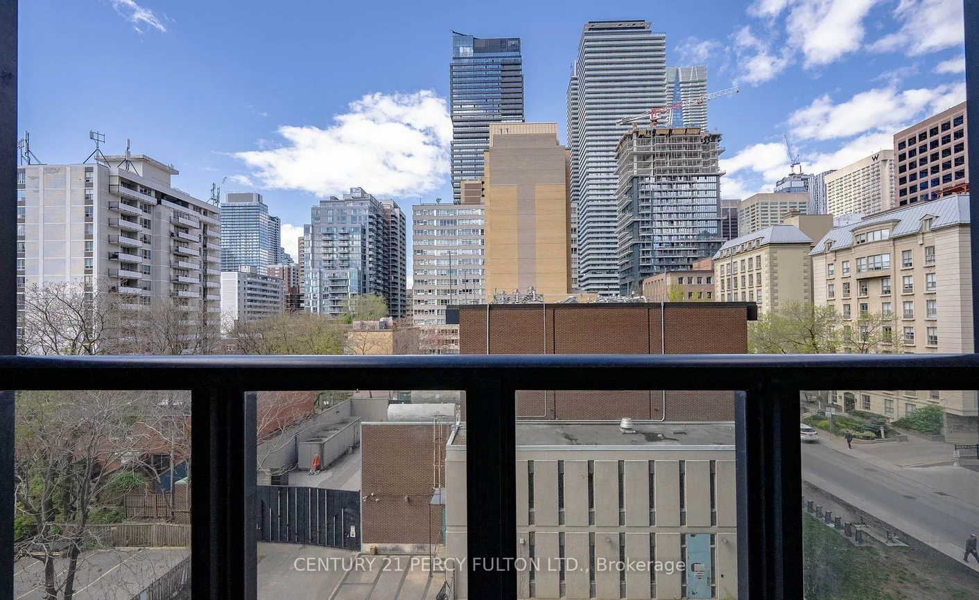 101, Charles, Church-Yonge Corridor, Toronto