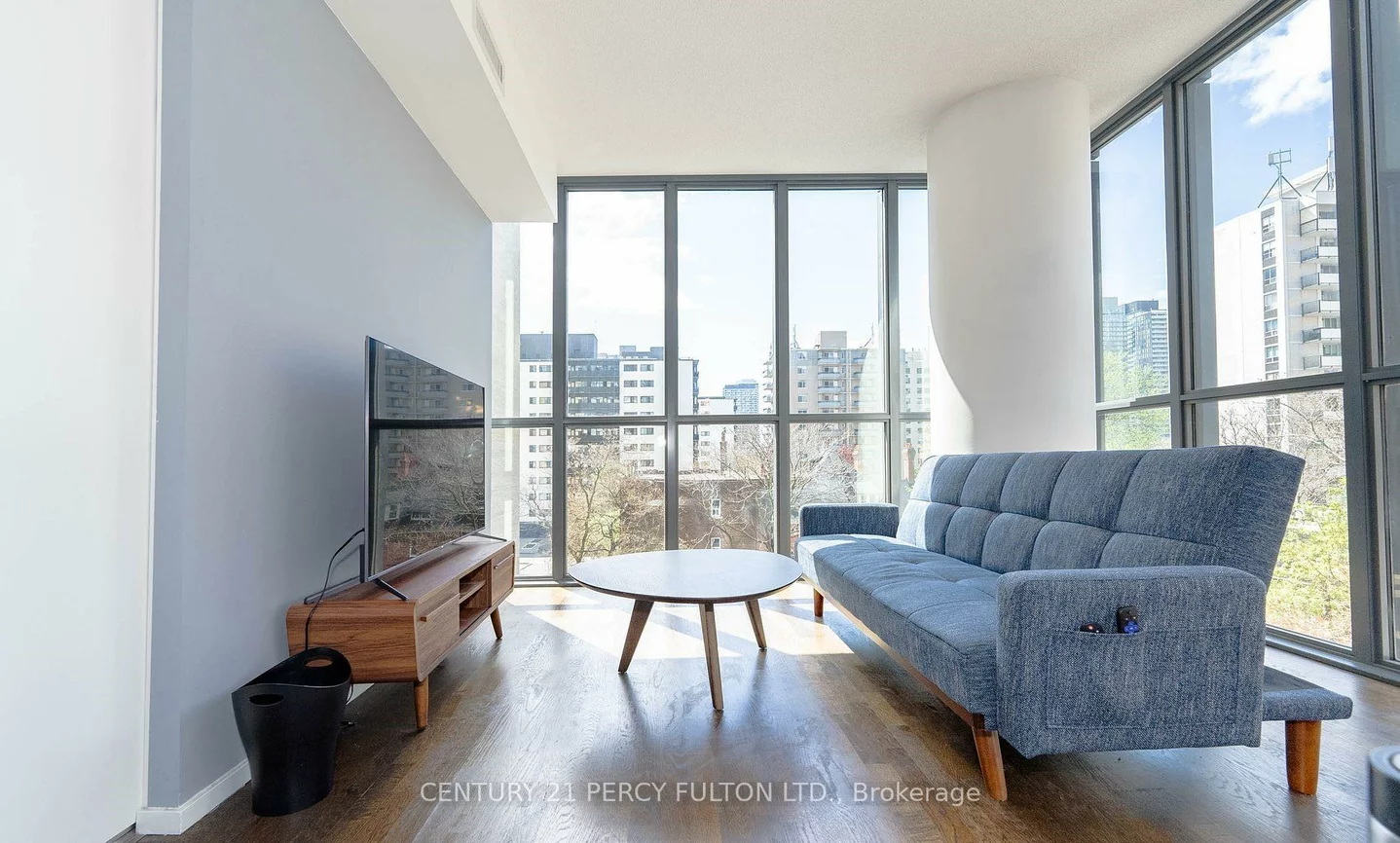 101, Charles, Church-Yonge Corridor, Toronto