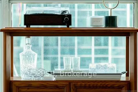 18, Yonge, Waterfront Communities C1, Toronto