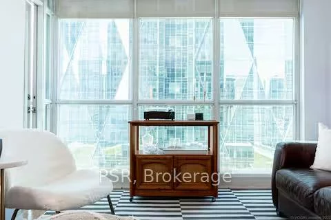 18, Yonge, Waterfront Communities C1, Toronto