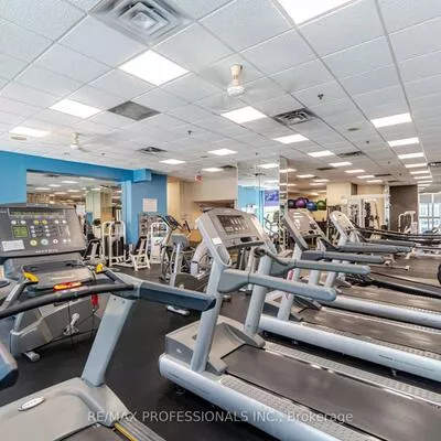 77, Harbour, Waterfront Communities C1, Toronto