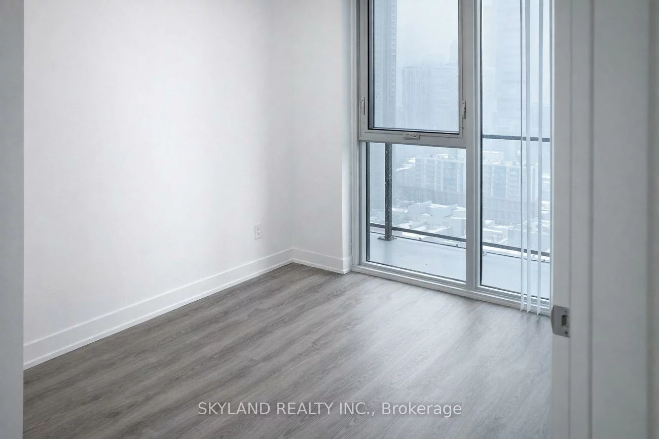 180, Front, Moss Park, Toronto