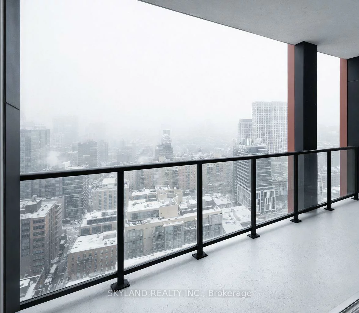 180, Front, Moss Park, Toronto