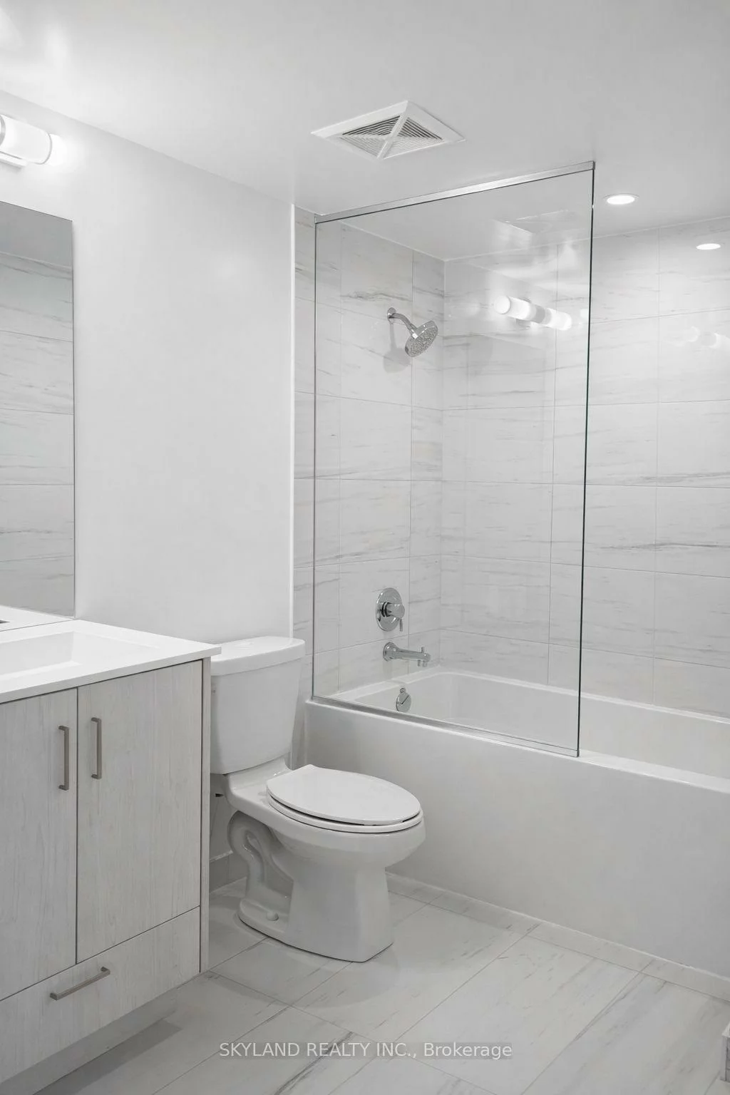 180, Front, Moss Park, Toronto