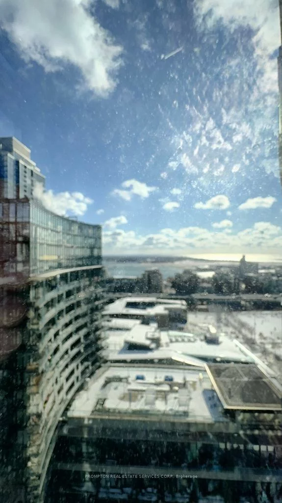 25, Capreol, Waterfront Communities C1, Toronto