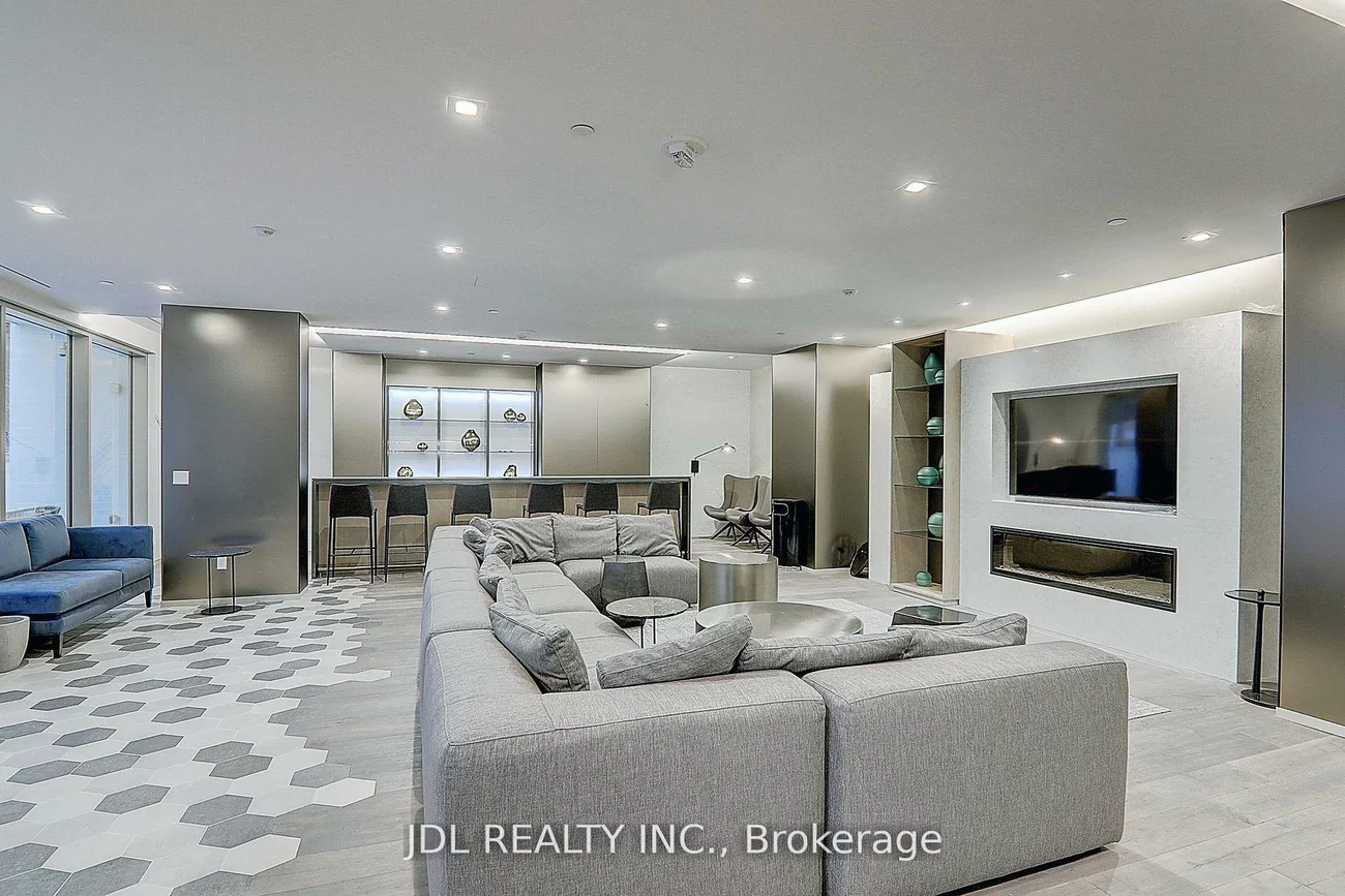 60, Tannery, Waterfront Communities C8, Toronto