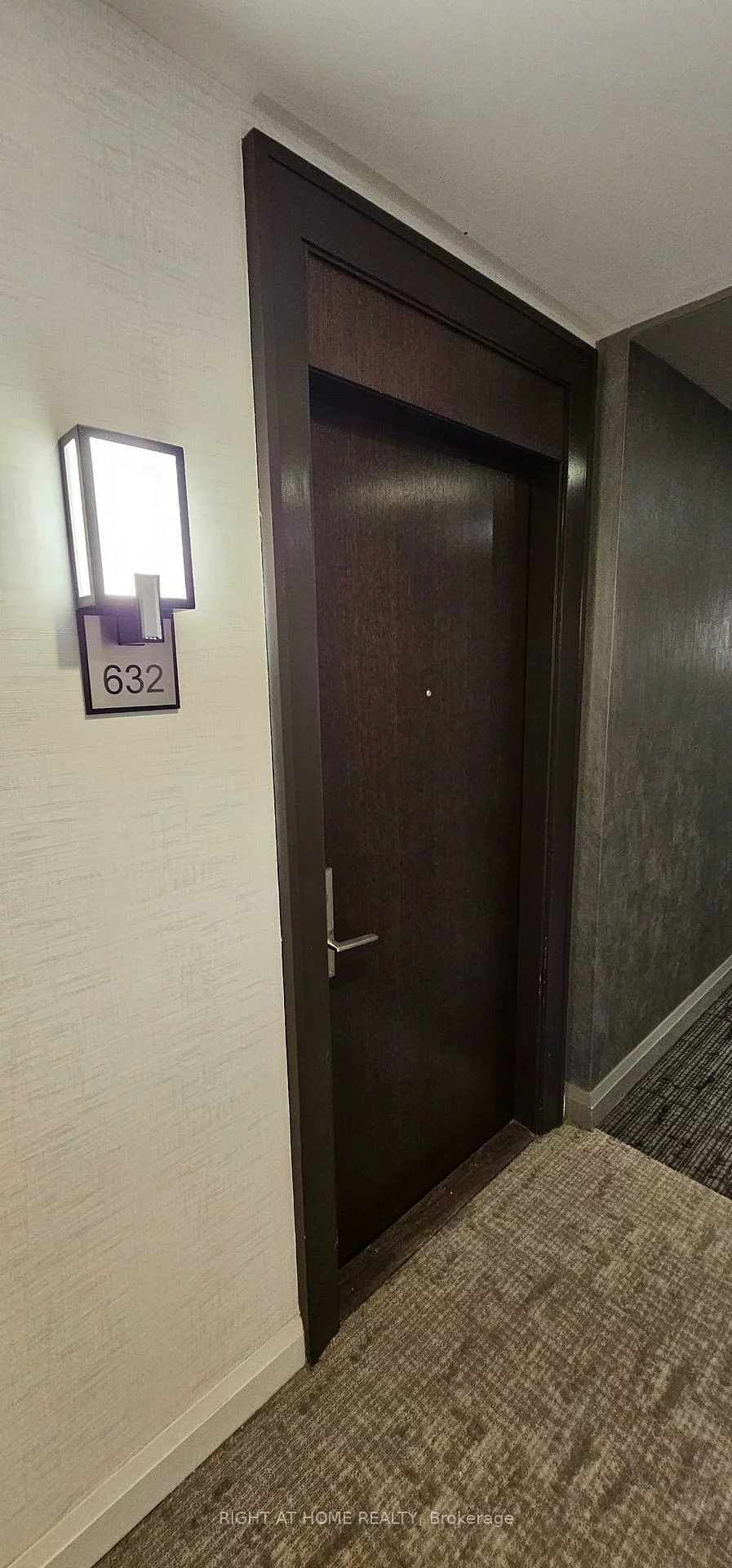 460, Adelaide, Moss Park, Toronto