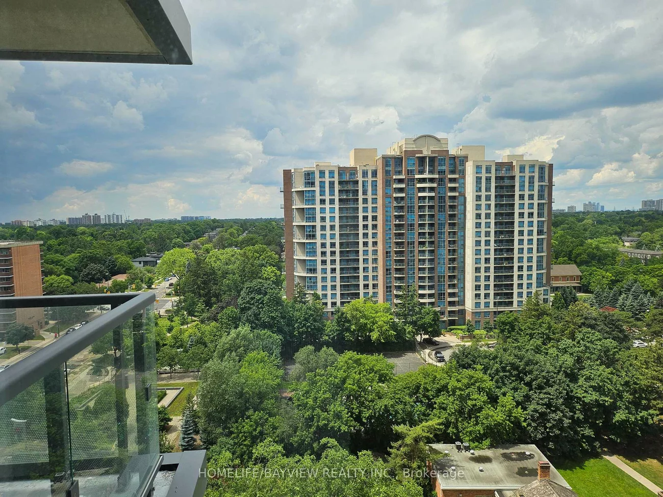 5162, Yonge, Willowdale West, Toronto