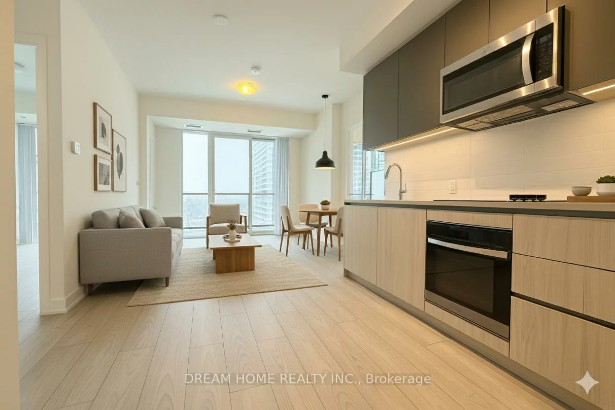 5858, Yonge, Newtonbrook West, Toronto