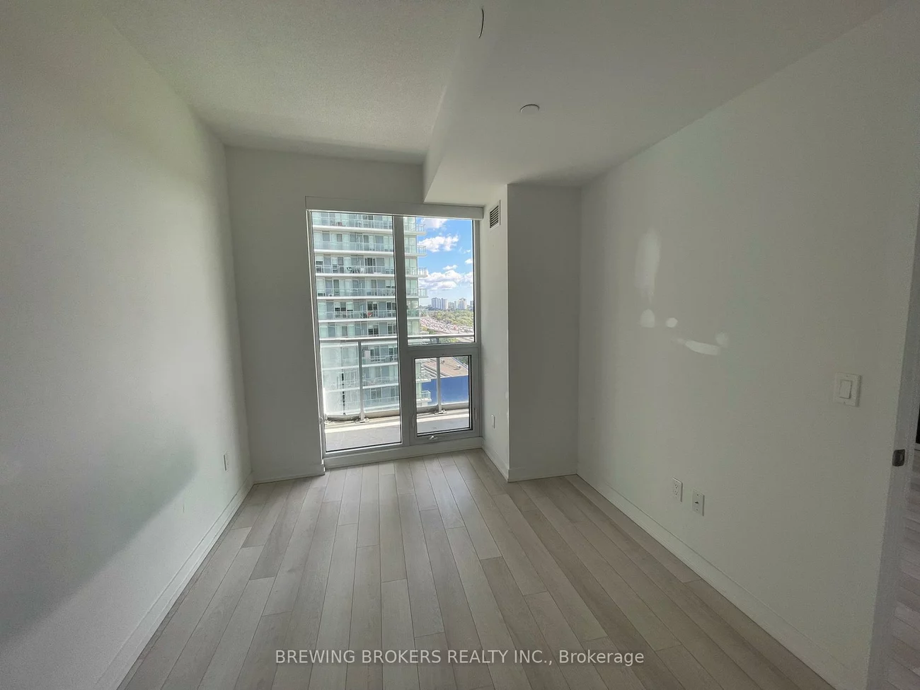 115, McMahon, Bayview Village, Toronto