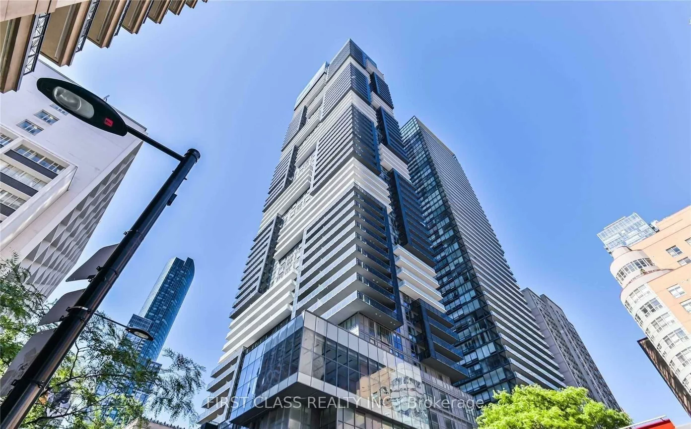 7, Grenville, Bay Street Corridor, Toronto