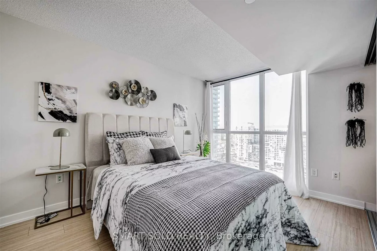 85, Queens Wharf, Waterfront Communities C1, Toronto