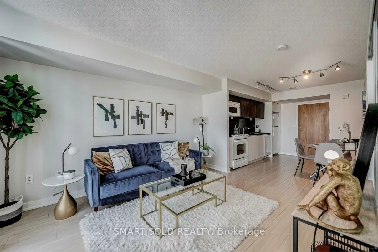 85, Queens Wharf, Waterfront Communities C1, Toronto