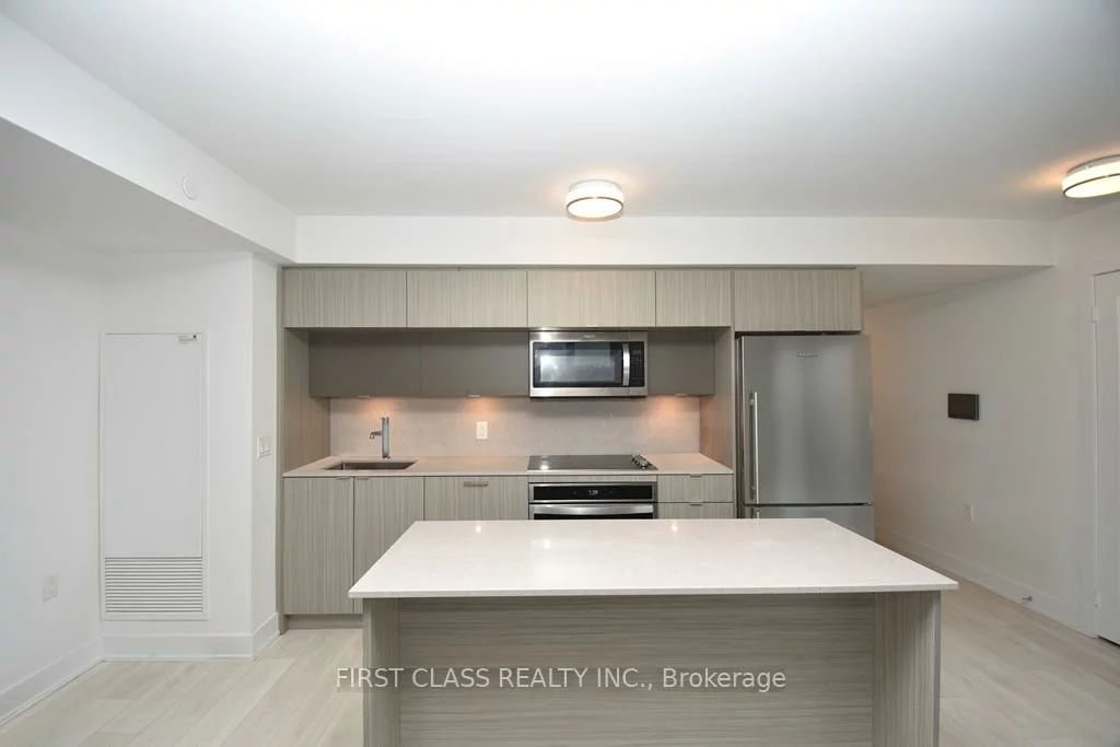 575, Bloor, North St. James Town, Toronto