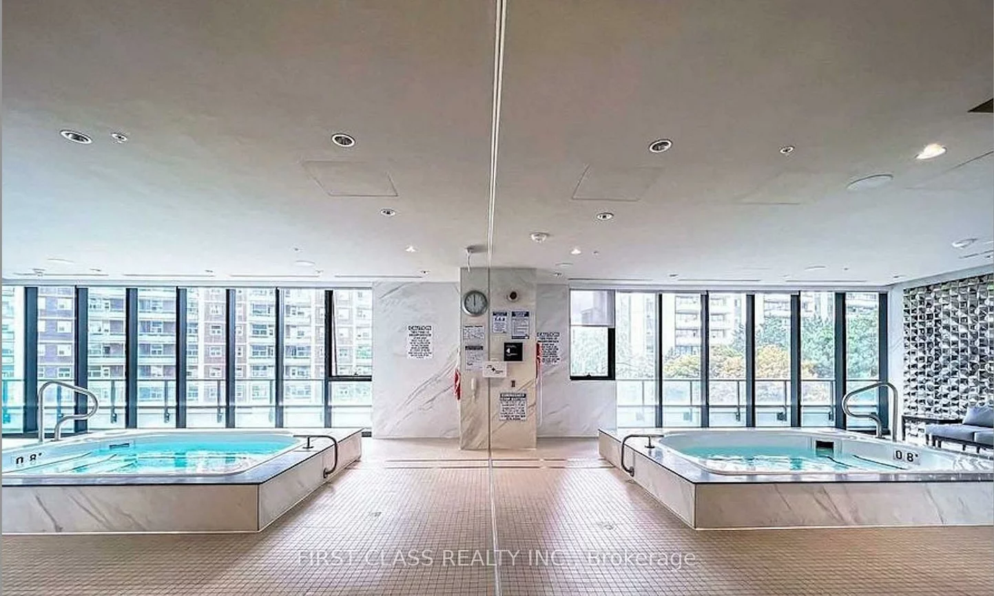 575, Bloor, North St. James Town, Toronto