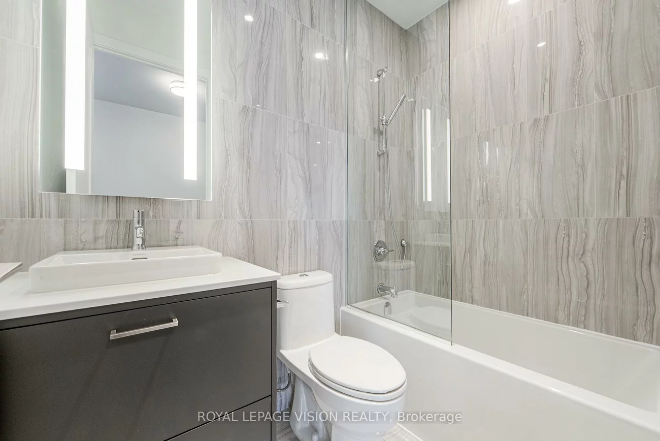 480, Front, Waterfront Communities C1, Toronto