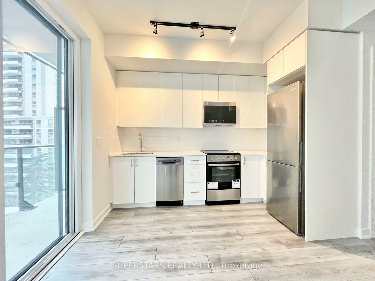 15, Ellerslie, Willowdale West, Toronto