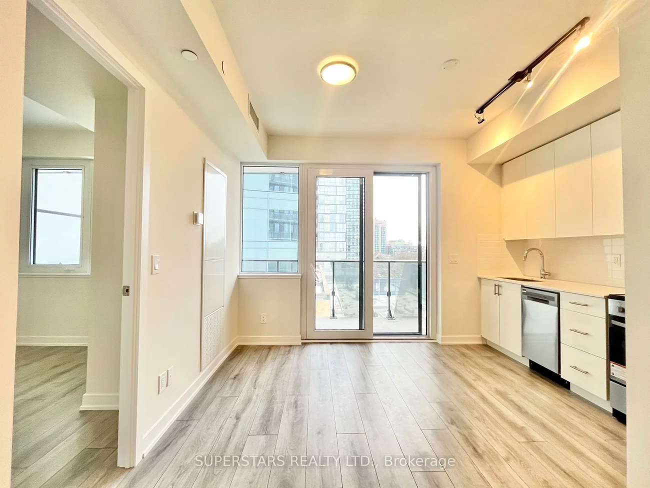 15, Ellerslie, Willowdale West, Toronto