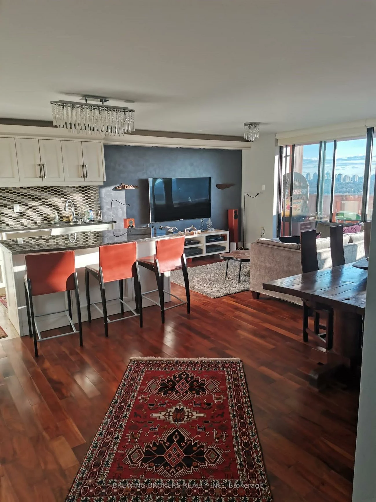 177, Linus, Don Valley Village, Toronto