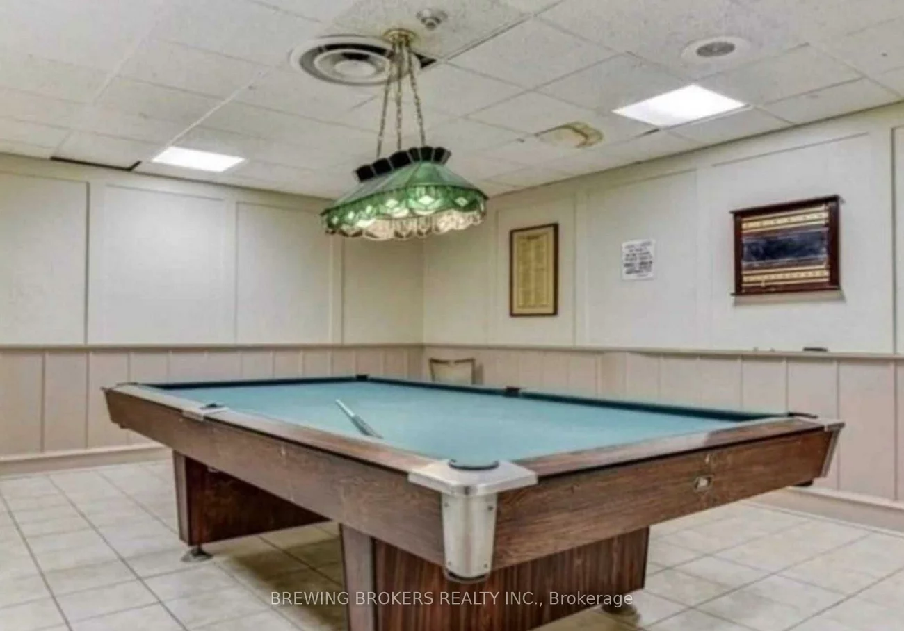 177, Linus, Don Valley Village, Toronto