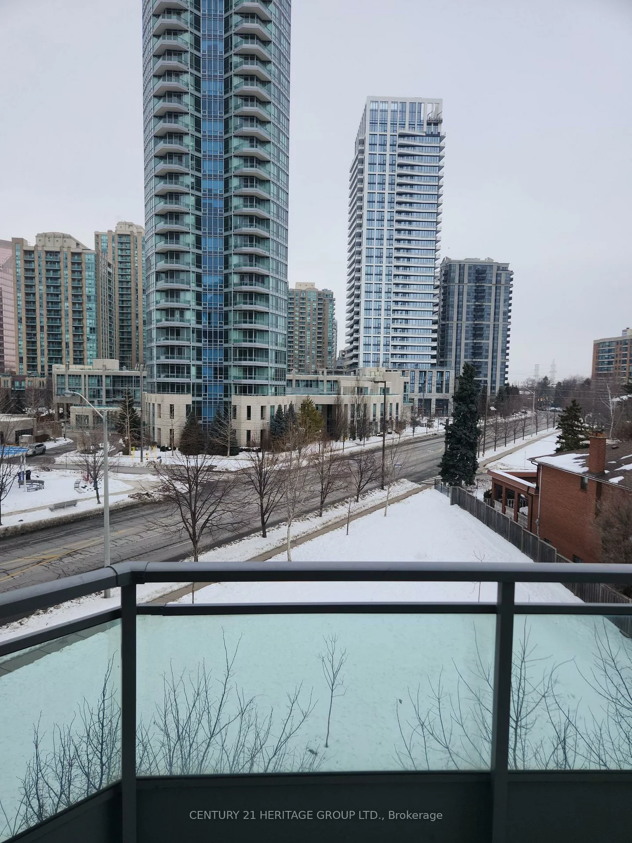 60, Byng, Willowdale East, Toronto