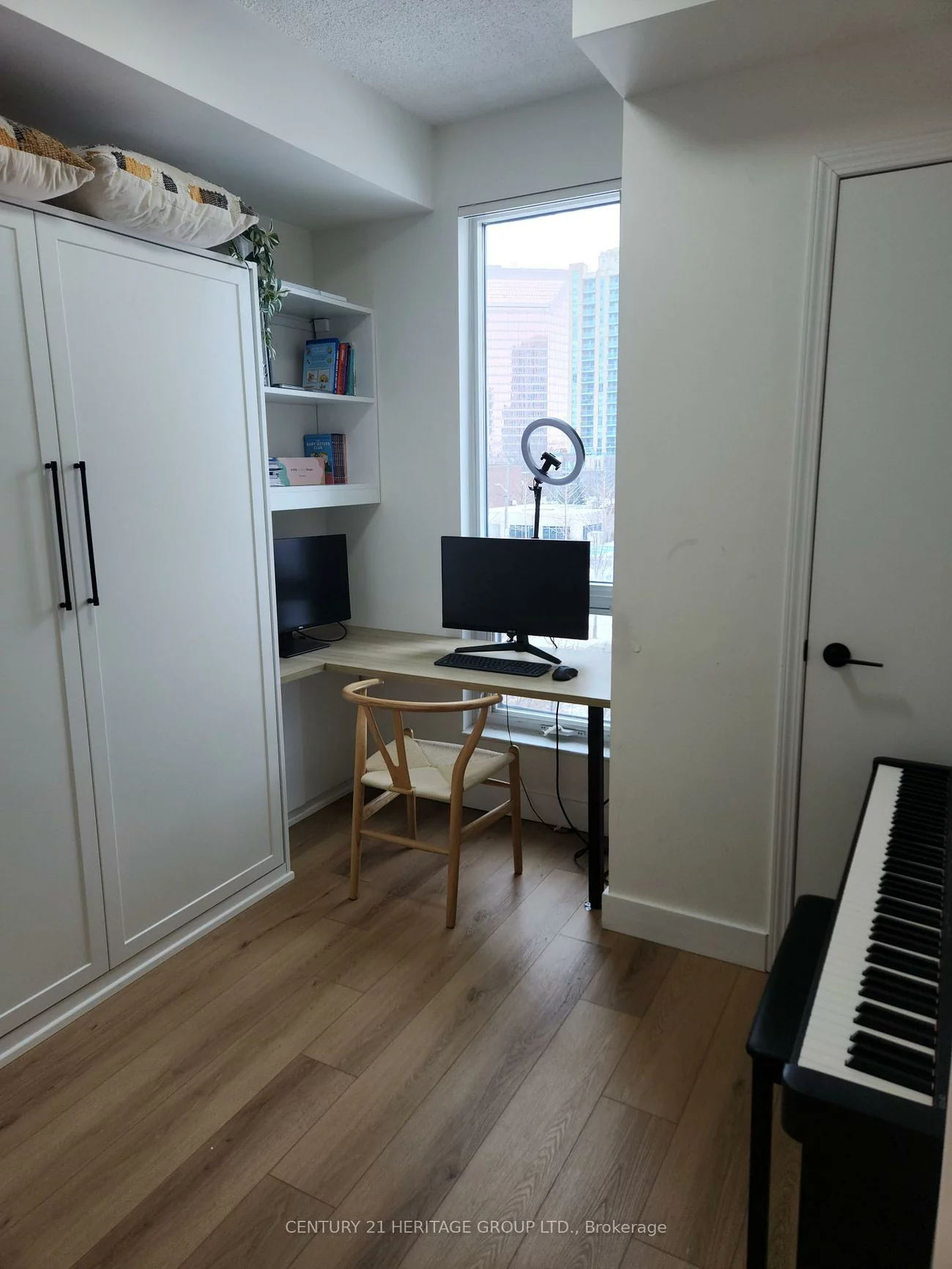 60, Byng, Willowdale East, Toronto