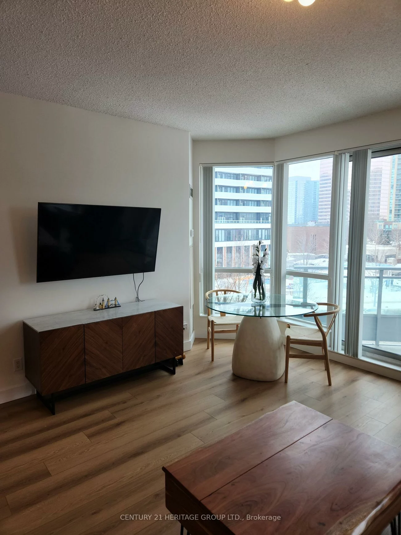 60, Byng, Willowdale East, Toronto